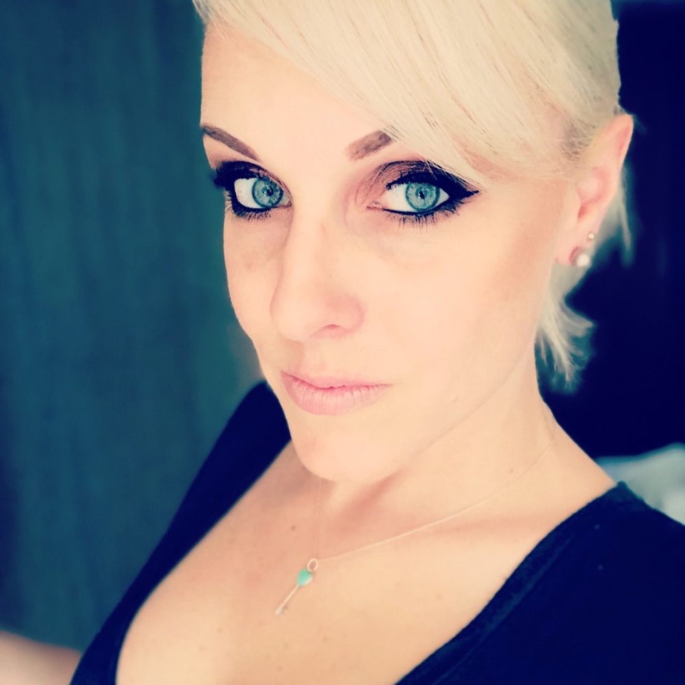 Meet your Posher, Andrea